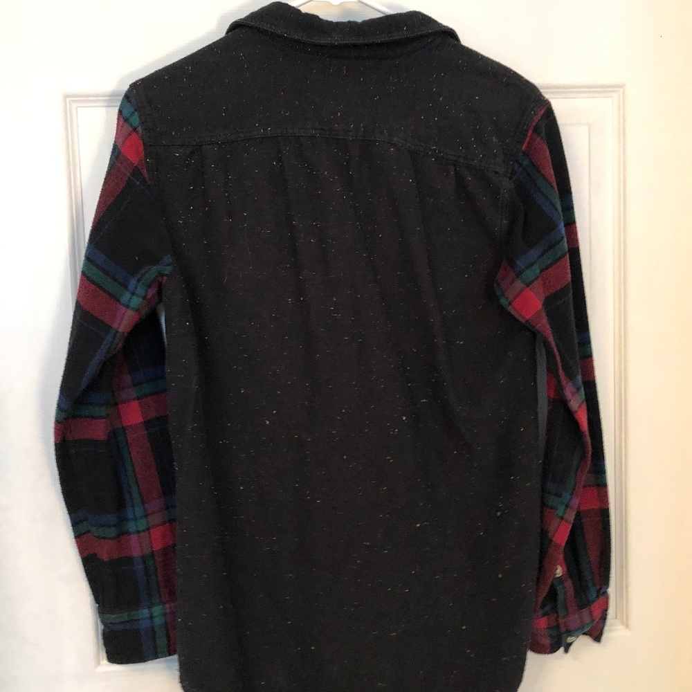 Plaid Modern Amusement Button Top - Picture 2 of 4